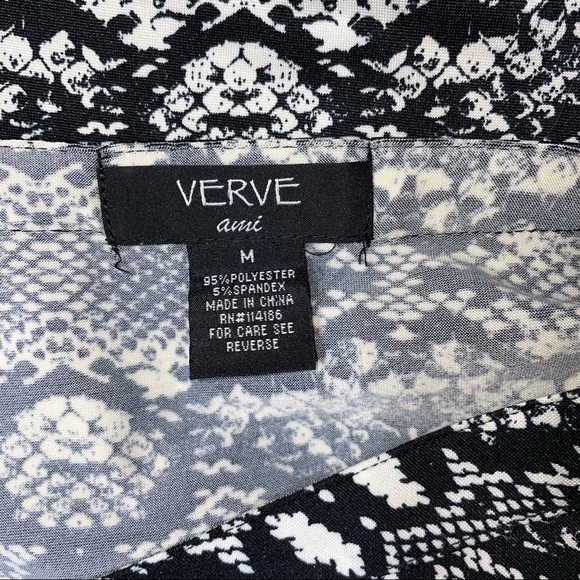 💋Bundle 4 items for $20. Add items💋 to a bundle3 - Picture 8 of 8